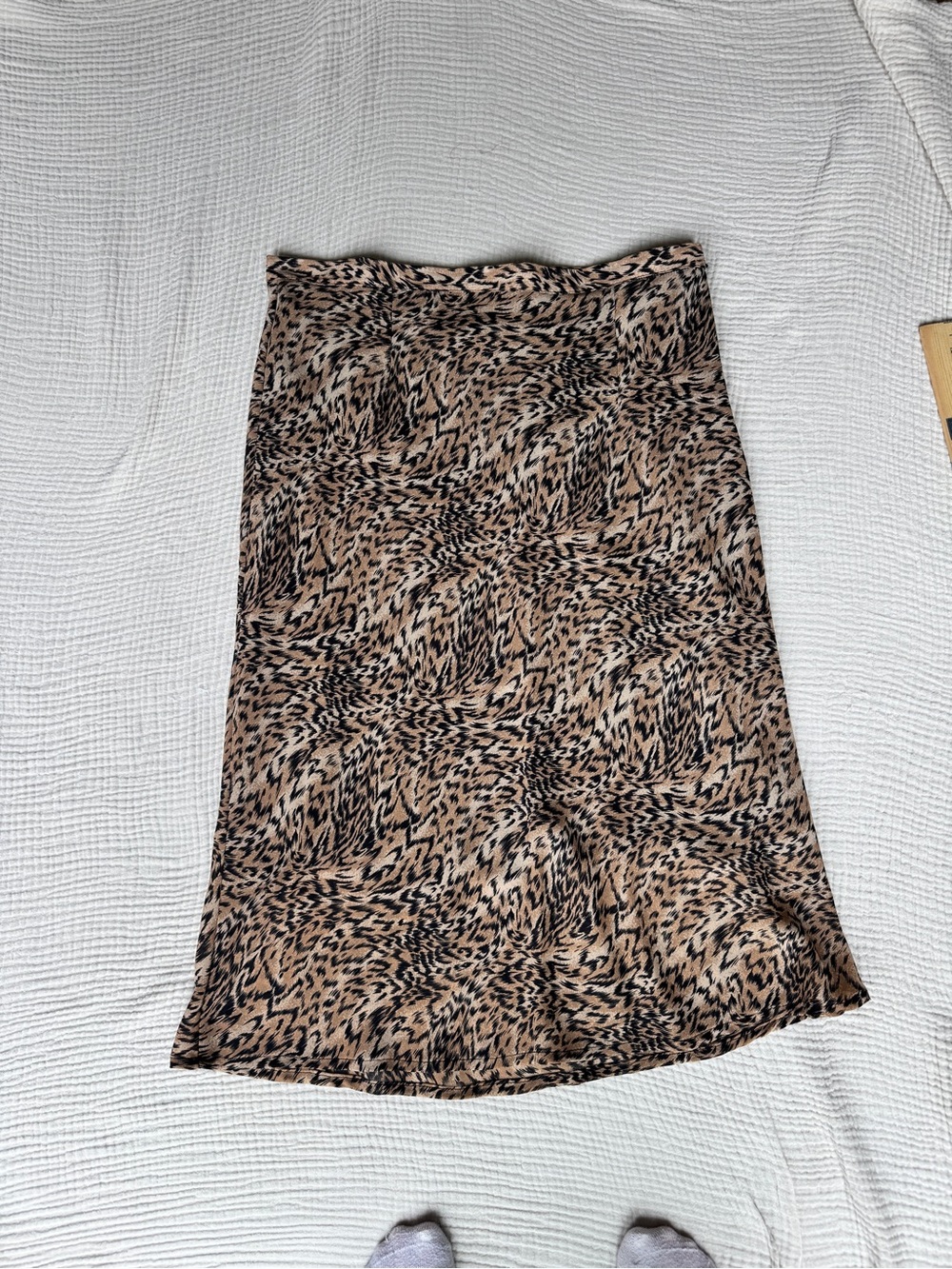 Northern Reflections 90s Beige and Black Animal-Print Midi Skirt